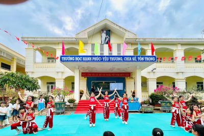 SINH HOẠT NGOẠI KHÓA MÔN TIẾNG ANH